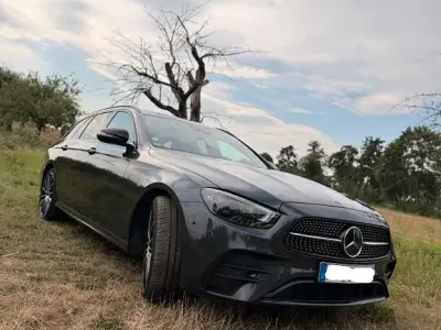 Gebraucht Mercedes E450 367 PS (269 kW) 2022 Grau Limousine