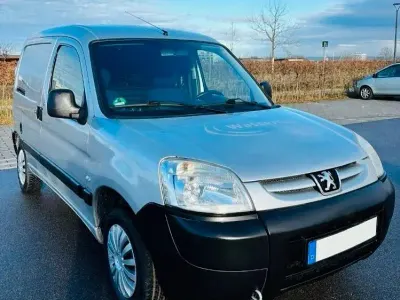 Gebraucht Peugeot Partner 2007 Silber Van / Kleinbus