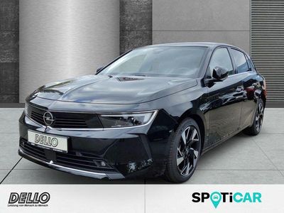 Gebraucht Opel Astra Elegance 131 PS (96 kW) 2022 Diamant schwarz/karbon schwarz Limousine