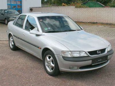 gebraucht Opel Vectra 1.8 16V Elegance