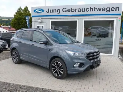 Gebraucht Ford Kuga ST-Line 150 PS (110 kW) 2019 Grau SUV