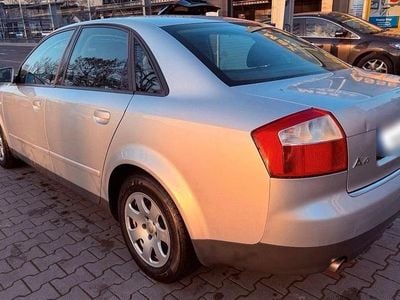 Używany Audi A4 2003 Srebrny Sedan/Limuzyna