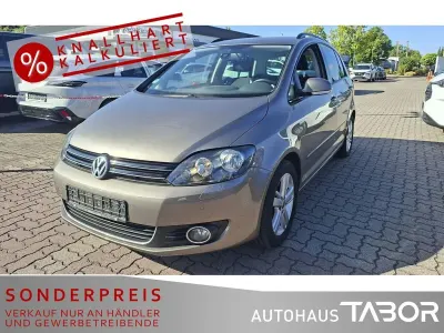 Gebraucht VW Golf VII Life 105 PS (77 kW) 2013 Kaschmirbraun Limousine