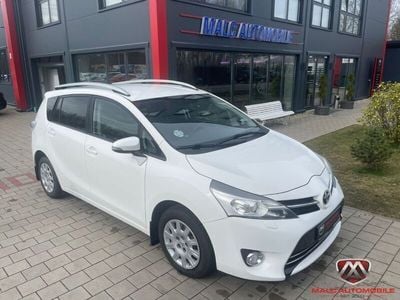 Weiß Gebraucht 2014 Toyota Verso Life Van / Kleinbus | 10.999 € (Fairer Preis)