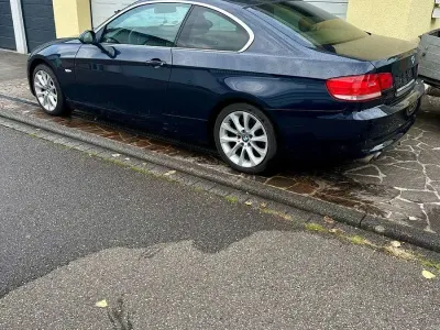 Gebraucht BMW 330 M Sport 272 PS (200 kW) 2007 Blau Coupé