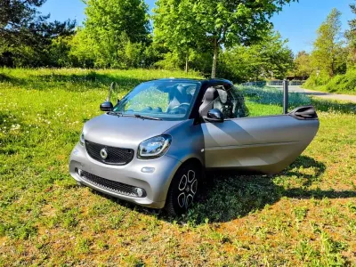 Używany Smart ForTwo Cabrio Prime 90 KM (66 kW) 2016 Szary Kabriolet