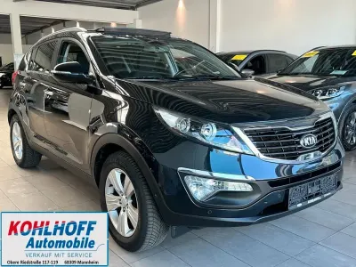 Gebraucht Kia Sportage FIFA World Cup Edition 135 PS (99 kW) 2013 (1k) zilinaschwarz met. SUV