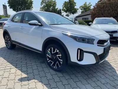 Gebraucht Kia XCeed 140 PS (102 kW) 2025 Weiß SUV