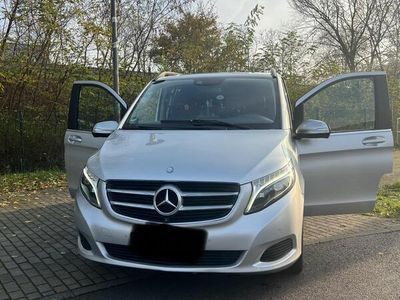 Mercedes V250