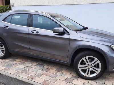 Mercedes GLA200