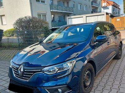 Gebraucht Renault Mégane GrandTour 132 PS (97 kW) 2018 Blau Kombi