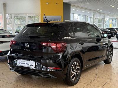 Usata VW Polo Life 95 CV (69 kW) 2025 Nero Berlina