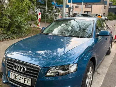 Gebraucht Audi A4 150 PS (110 kW) 2009 Blau Kleinwagen