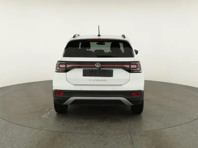 Używany VW T-Cross Life 110 KM (80 kW) 2023 Biały SUV