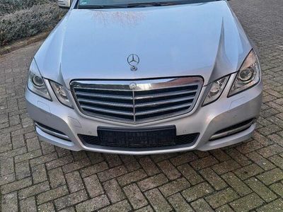 Mercedes E350