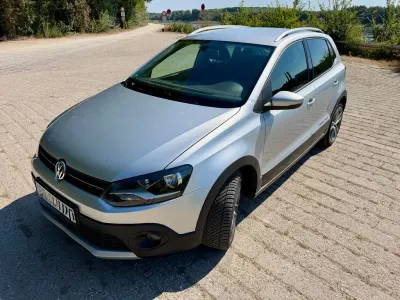 Gebraucht VW Polo Cross 86 PS (63 kW) 2010 Silber Kleinwagen