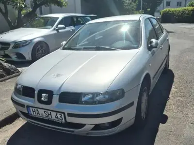 Gebraucht Seat Leon Stella 105 PS (77 kW) 2004 Silber Kleinwagen