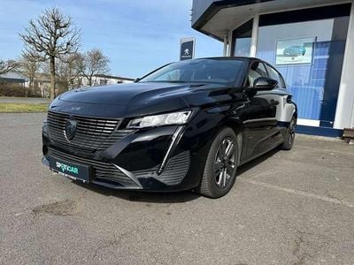 Gebraucht Peugeot 308 Allure 131 PS (96 kW) 2024 Perla nera schwarz metallic Kleinwagen