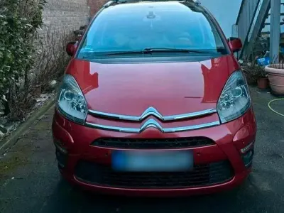 Gebraucht Citroën Grand C4 Picasso Exclusive 112 PS (82 kW) 2012 Rot Van / Kleinbus