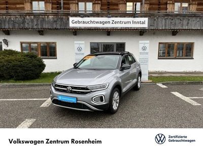 Gebraucht VW T-Roc Style 150 PS (110 kW) 2023 Pyrit silber SUV