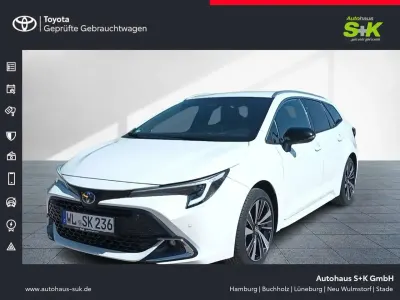 Gebraucht Toyota Corolla 196 PS (144 kW) 2026 Platinumweiß perleffekt Kombi