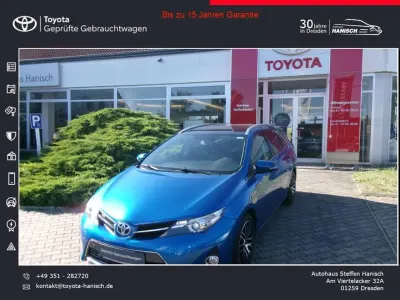 Gebraucht Toyota Auris Hybrid Life 136 PS (100 kW) 2014 Ultramarinblau metallic Kombi
