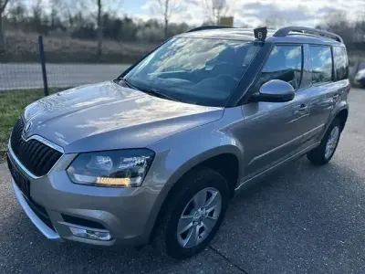 Brugt Skoda Yeti 125 HK (91 kW) 2014 Beige SUV