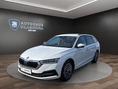 Gebraucht Skoda Octavia Ambition 116 PS (85 kW) 2023 Moonweiß Kombi