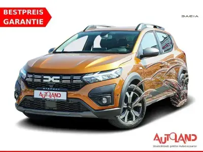 Gebraucht Dacia Sandero Extreme 110 PS (80 kW) 2023 Orange SUV