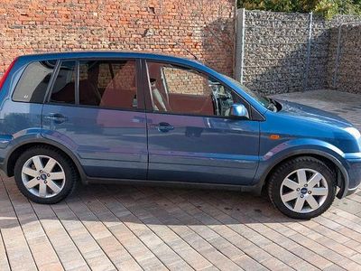 Second-hand Ford Fusion 80 CP (58 kW) 2006 Albastru Hatchback