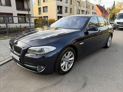 BMW 528