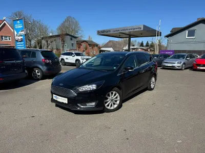 Używany Ford Focus Titanium 120 KM (88 kW) 2018 Czarny Kombi