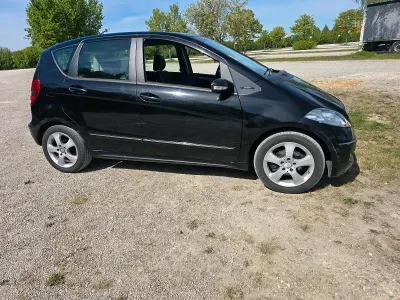 Usata Mercedes A170 115 CV (84 kW) 2008 Nero Utilitaria