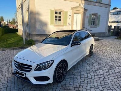 Usata Mercedes C250 AMG line 204 CV (150 kW) 2015 Bianco Berlina