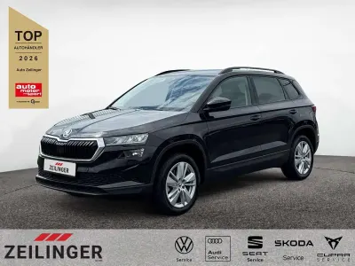 Gebraucht Skoda Karoq Selection 150 PS (110 kW) 2024 Schwarzmagic perleffekt SUV