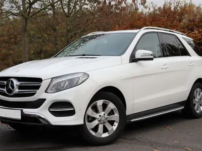 Gebraucht Mercedes GLE250 204 PS (150 kW) 2016 Weiß SUV