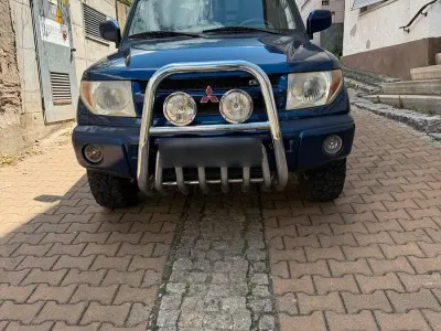 Gebraucht Mitsubishi Pajero 129 PS (94 kW) 2005 Blau SUV