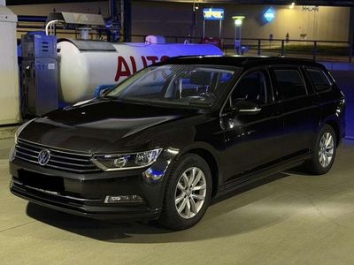 Gebraucht VW Passat Comfortline 150 PS (110 kW) 2015 Kombi