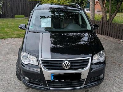 VW Touran Cross