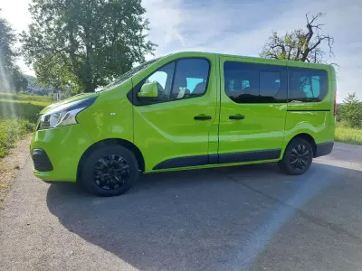 Gebraucht Nissan NV300 125 PS (91 kW) 2017 Grün Van