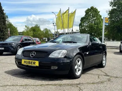 Second-hand Mercedes SLK200 136 CP (100 kW) 2000 Negru Cabrio