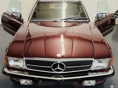 Gebraucht Mercedes 560 231 PS (169 kW) 1988 Andere farben Cabrio