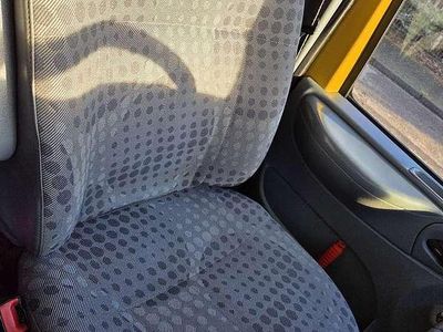 Gebraucht Ford Transit 87 PS (63 kW) 2011 Gelb Van / Kleinbus