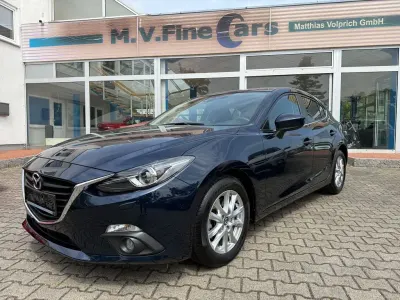 Gebraucht Mazda 3 Center-Line 120 PS (88 kW) 2015 Blau Limousine