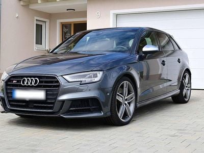Gebraucht Audi S3 Sport 300 PS (220 kW) 2019 Grau Limousine