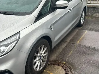 Gebraucht Ford S-MAX ST-Line 150 PS (110 kW) 2020 Silber Van / Kleinbus