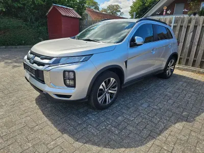 Gebraucht Mitsubishi ASX Edition 150 PS (110 kW) 2019 Sterlingsilber (m) SUV