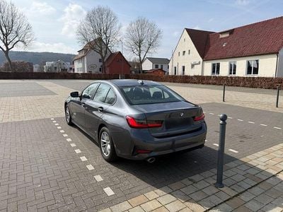 Gebraucht BMW 320 Luxury Line 184 PS (135 kW) 2019 Grau Limousine
