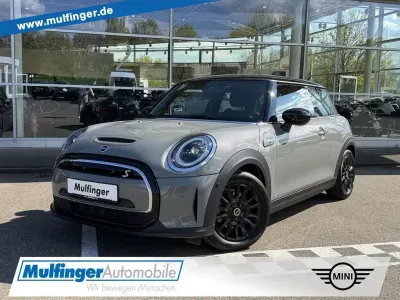 Gebraucht Mini Cooper SE 135 kW (184 PS) 2022 Moonwalk grey Kleinwagen