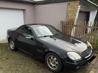 Gebraucht Mercedes SLK200 165 PS (121 kW) 2000 Schwarz Cabrio
